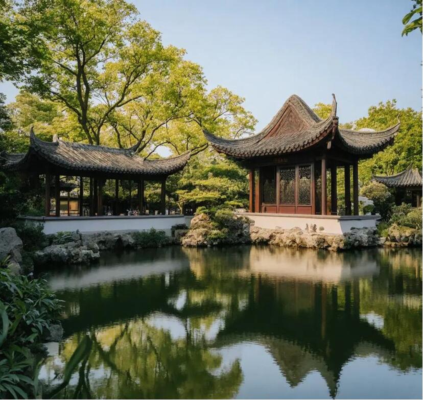 武穴雨双餐饮有限公司